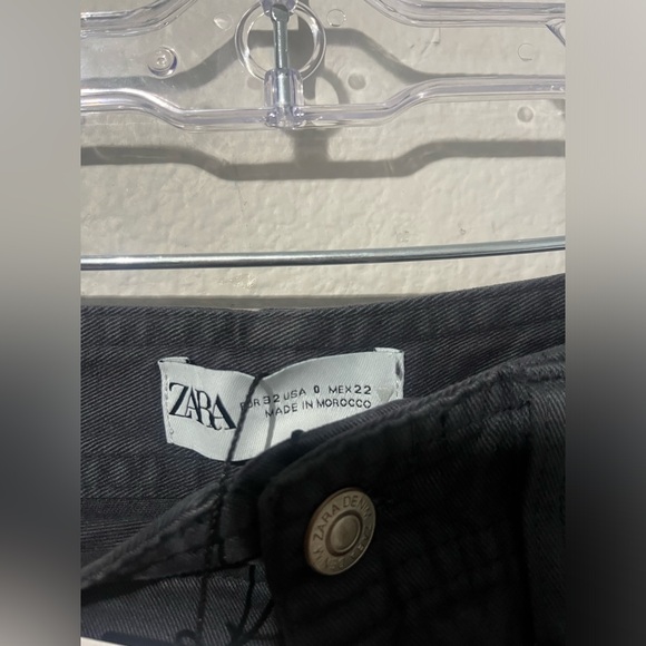 Zara Mid Rise Straight Leg Cargo‎ Pants Green Size 0 NWT - Picture 2 of 4